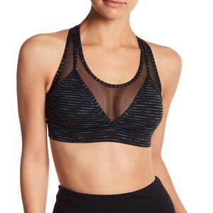 The Free Yoga mesh sports bra sz XL NWT